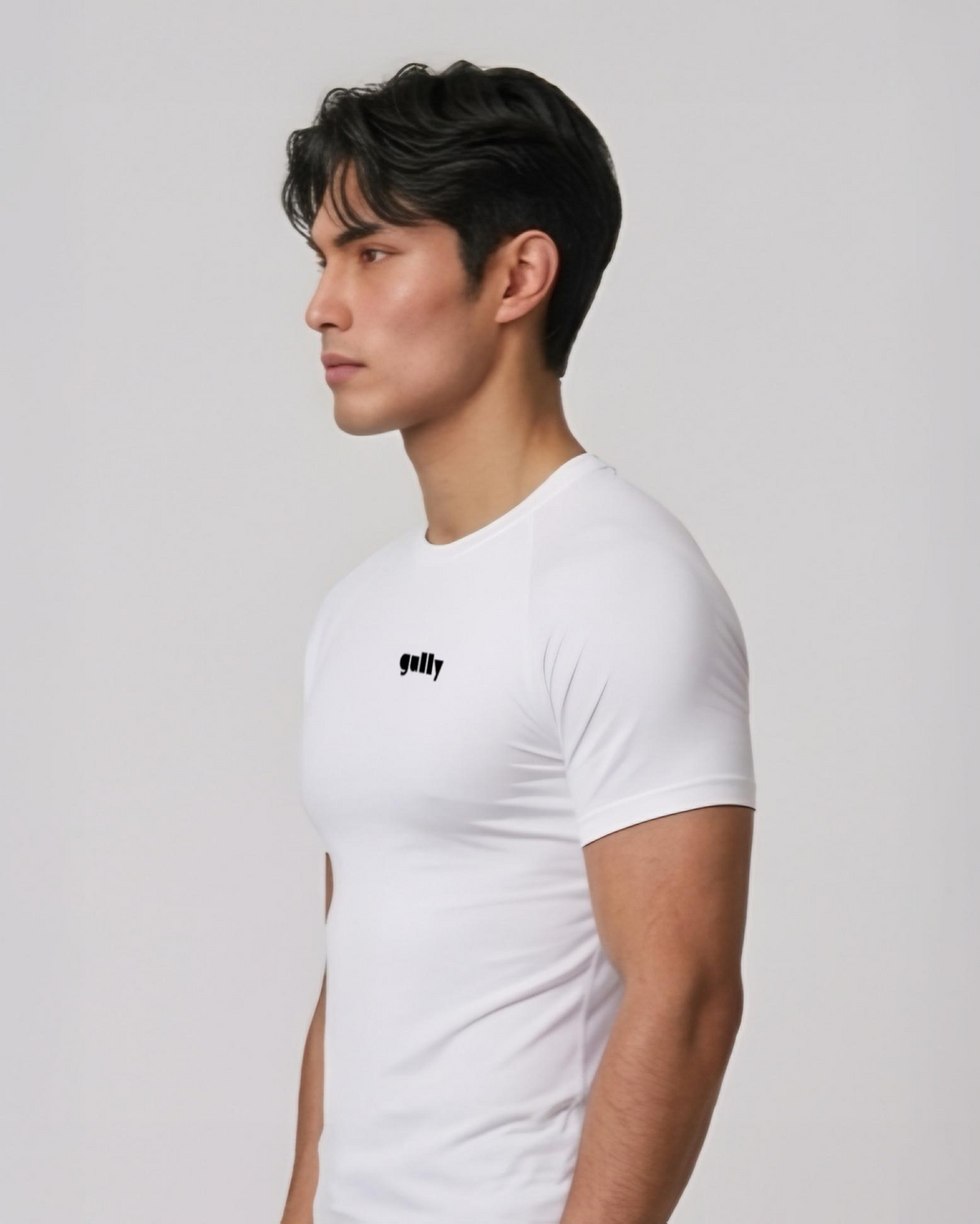 Muscle Fit Tee – White