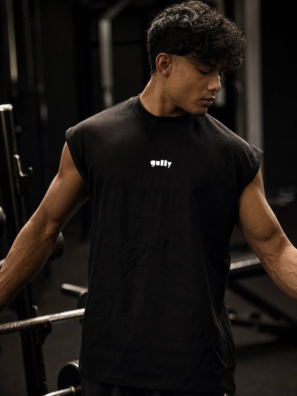 Sleeveless Oversized Gym Tee – Black